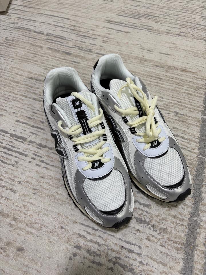 Кроссовки New Balance 204L