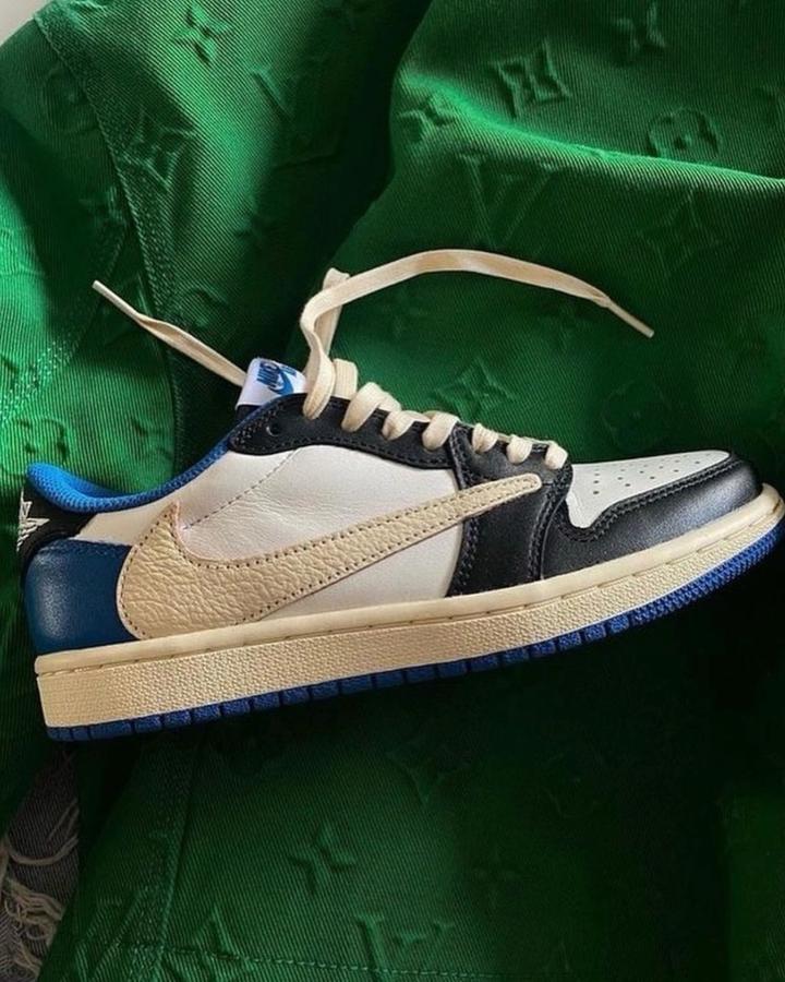 Nike