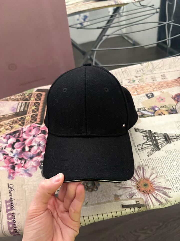 Бейсболка Tommy Hilfiger