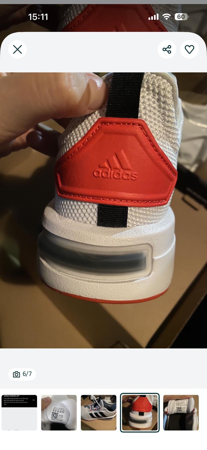 Кроссовки adidas