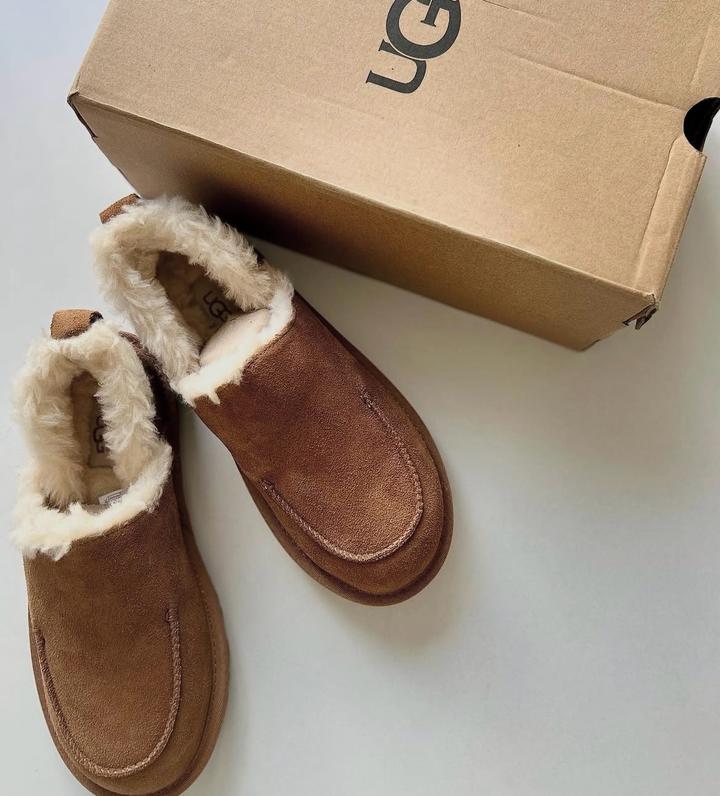 UGG