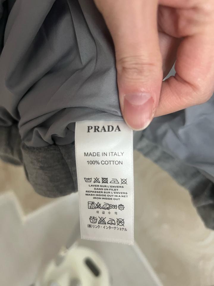 Костюм Prada