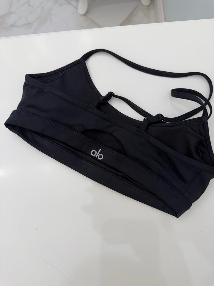 Alo Yoga