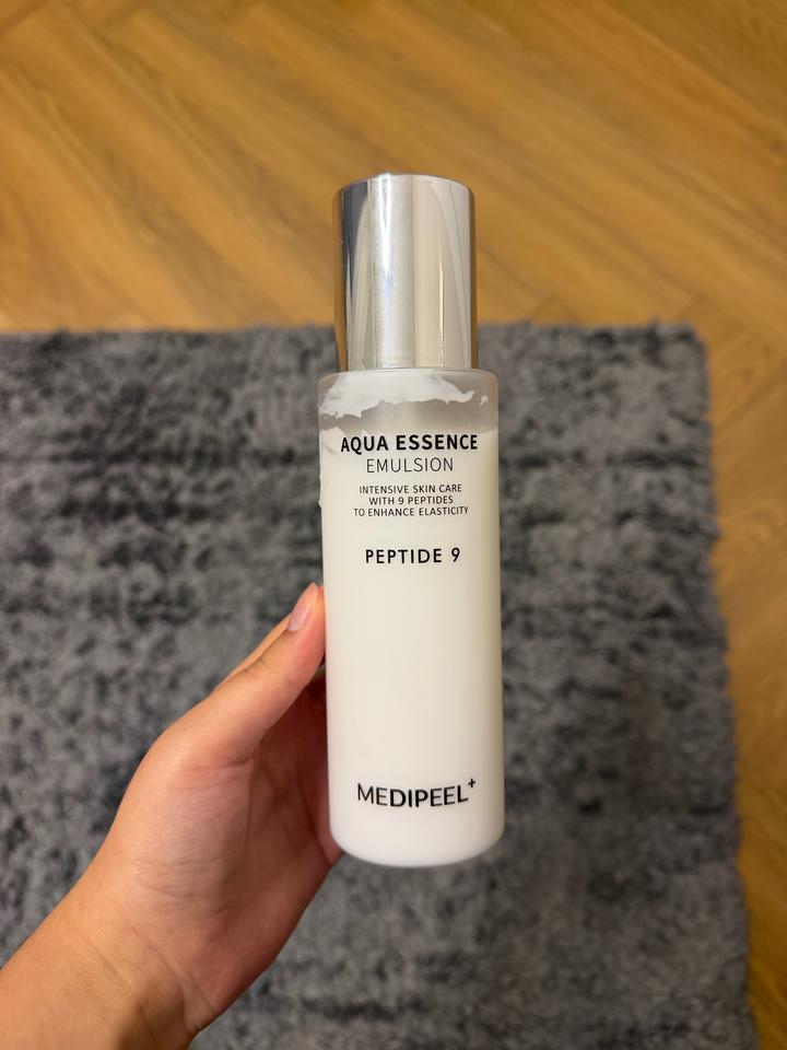 MEDI PEEL Эмульсия Medi-Peel Peptide 9 Aqua Essence