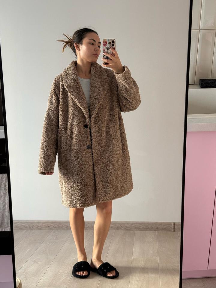 Пальто тедди бежевое ZARA