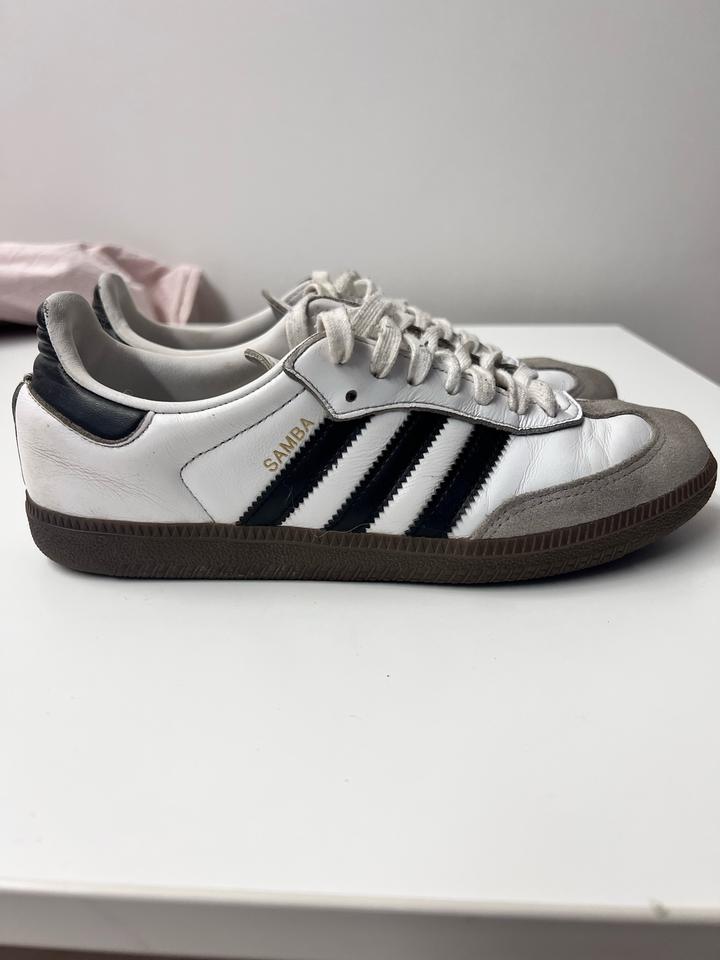 Кроссовки adidas Samba