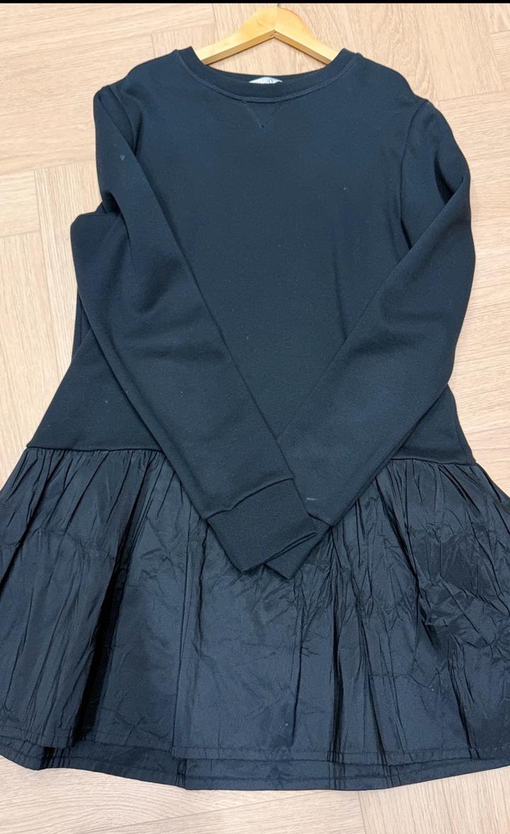 RED Valentino