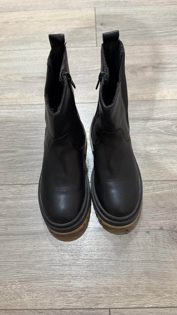 Детские ботинки Zara