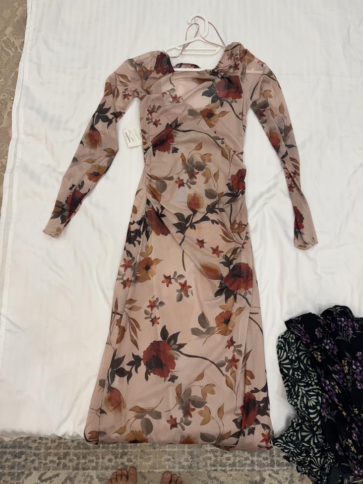 Bershka Платья бершка новая