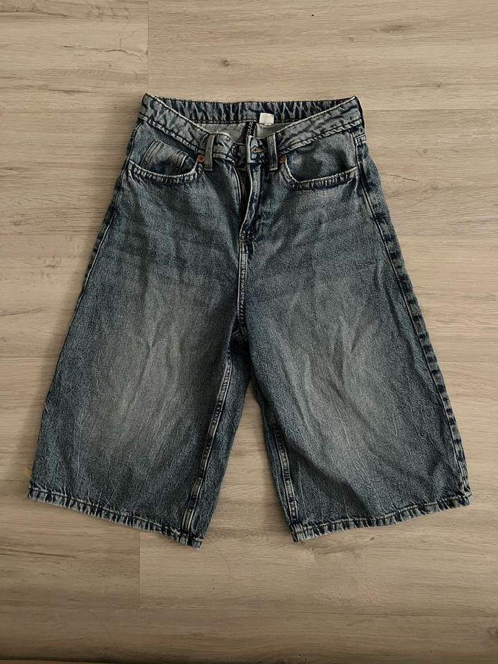 H&M