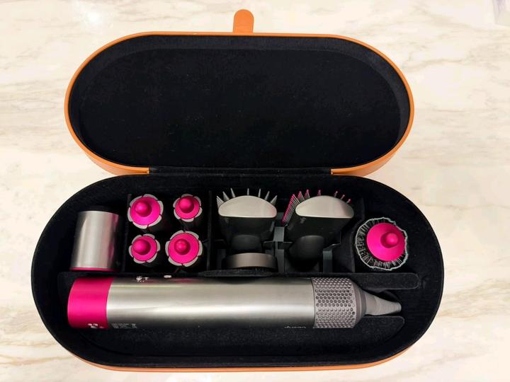 Стайлер dyson