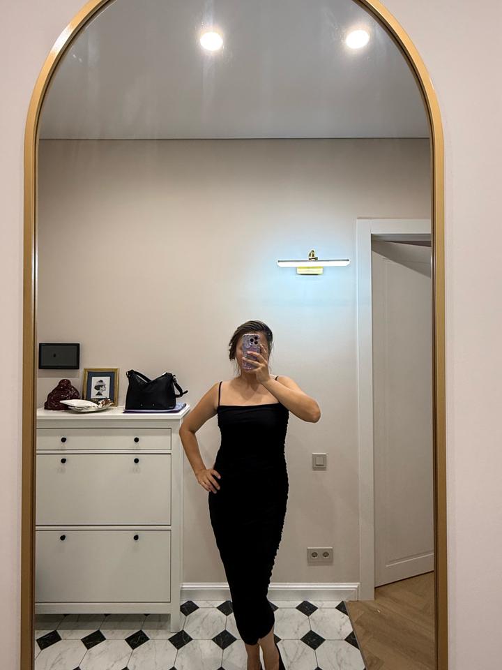 PrettyLittleThing