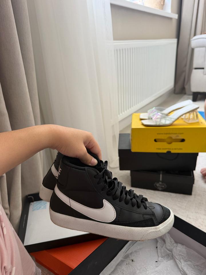 Nike