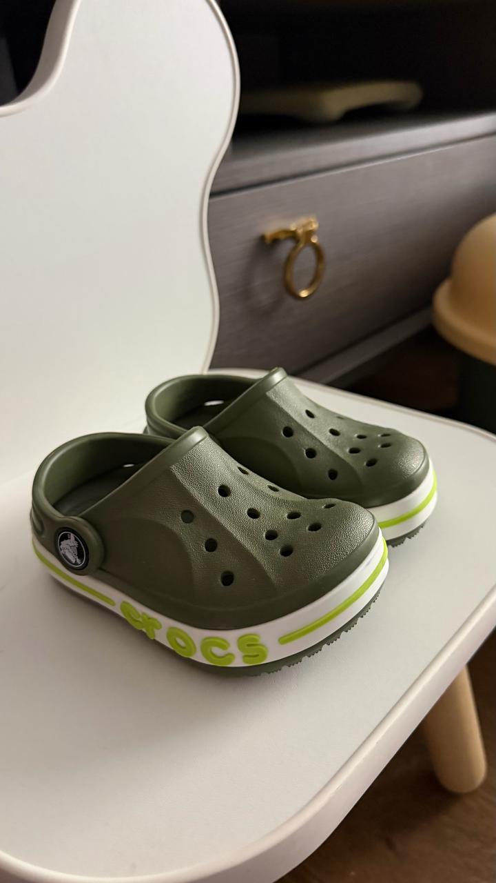 Crocs