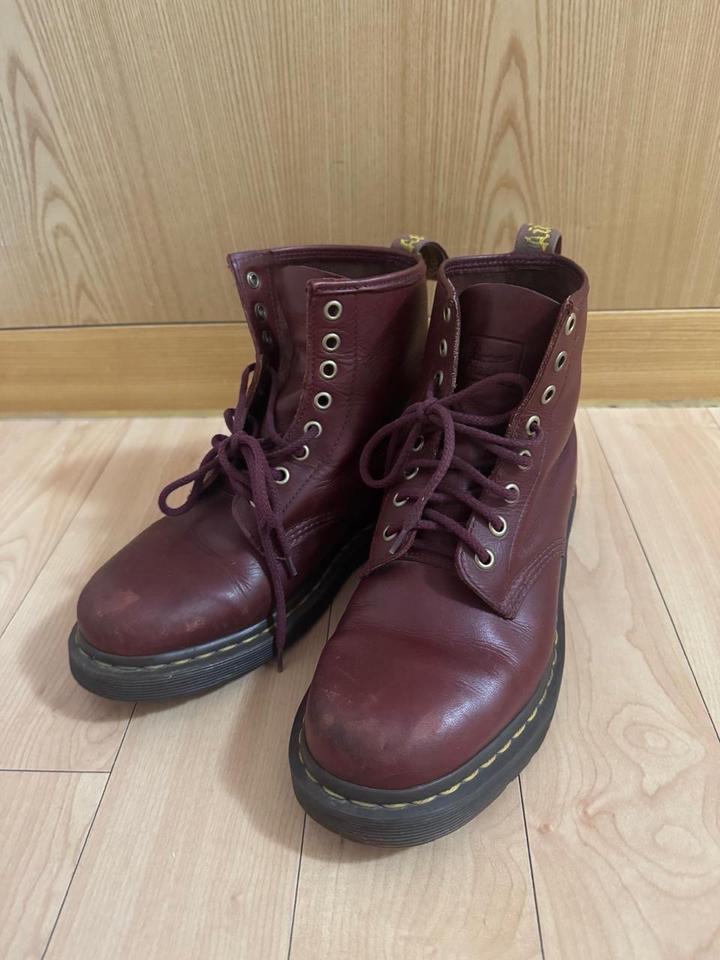 Dr. Martens