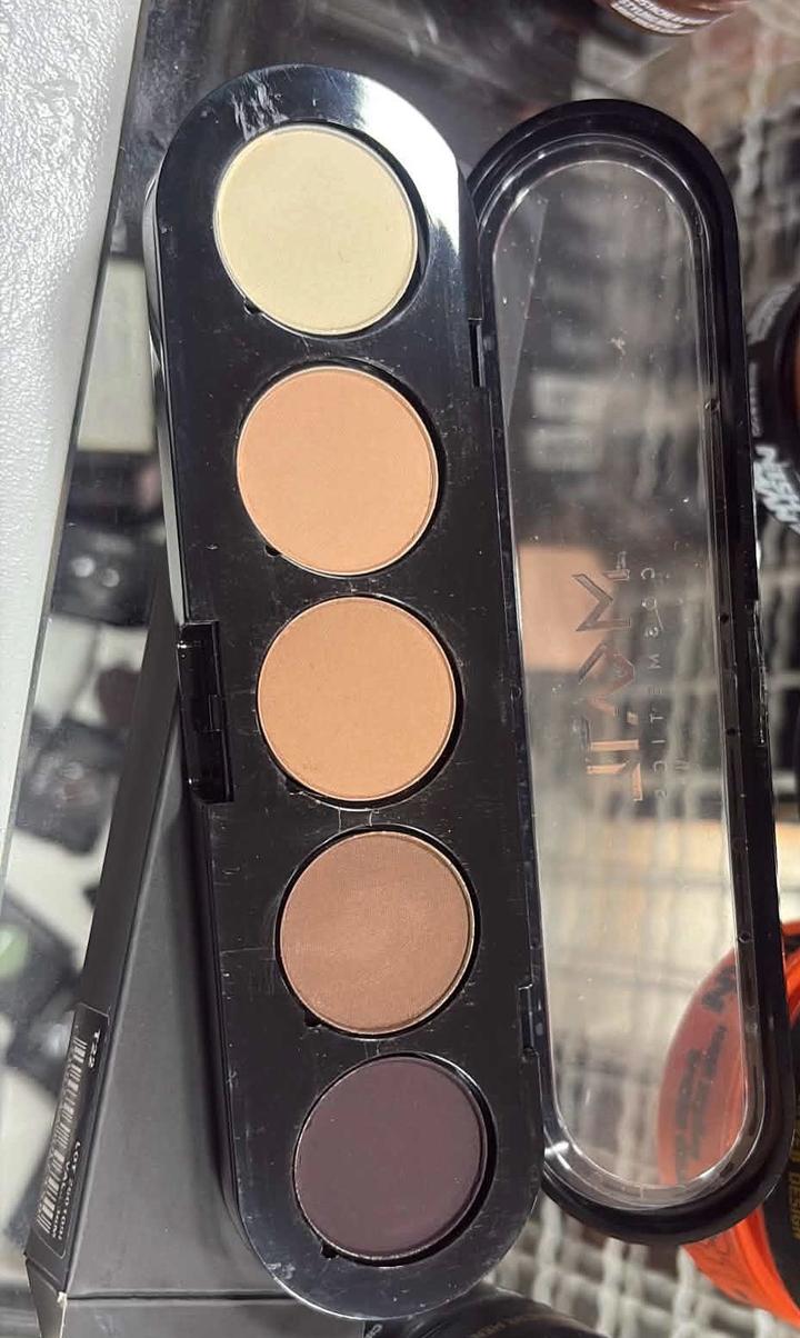 Make-Up Atelier Paris Палетка теней для век MakeUp Atelier T22