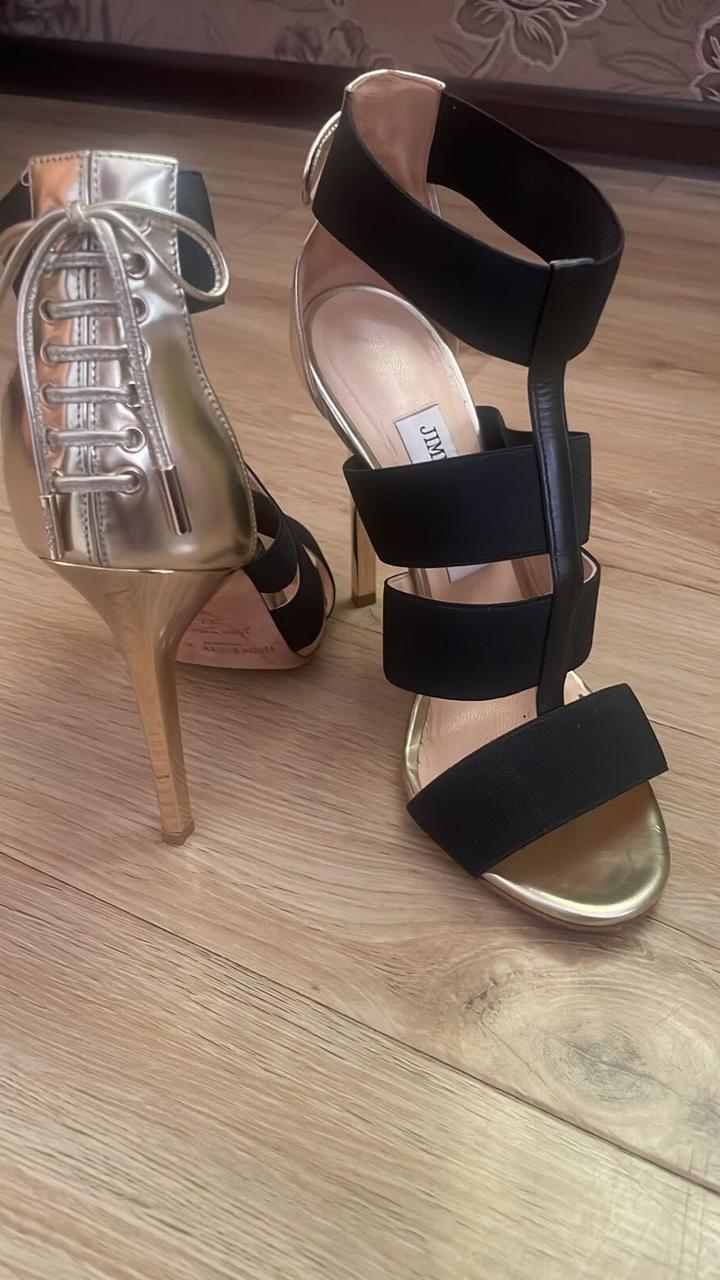 Jimmy Choo