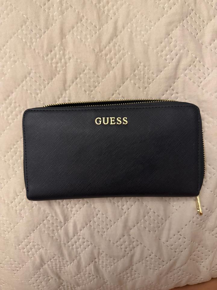 GUESS
