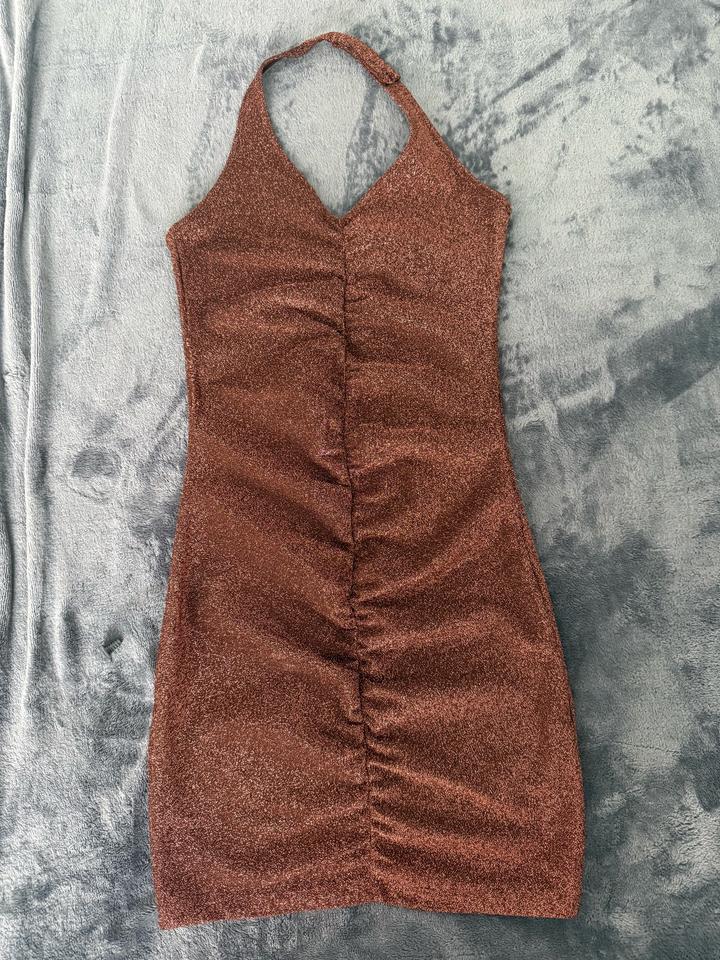 Блестящее платье H&M