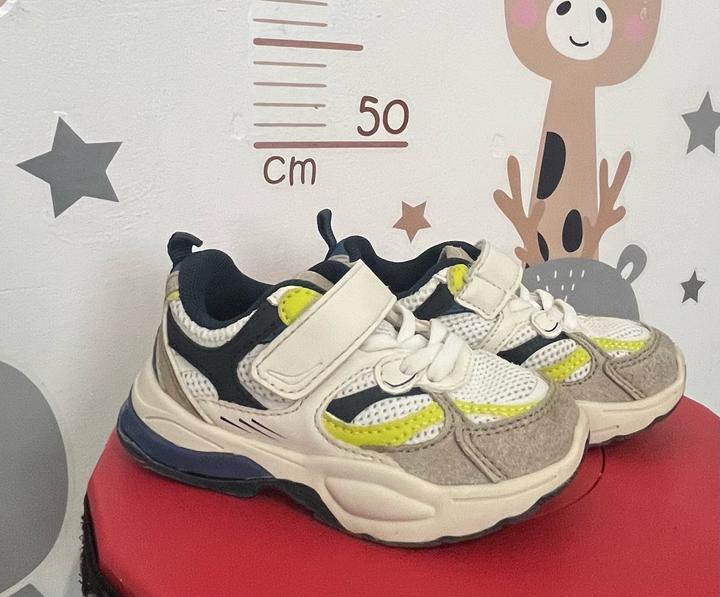 Кроссовки Zara 21 размер унисекс
