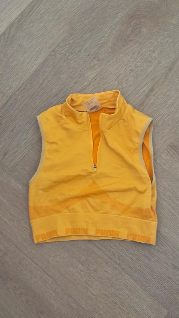 Спортивный топ Puma