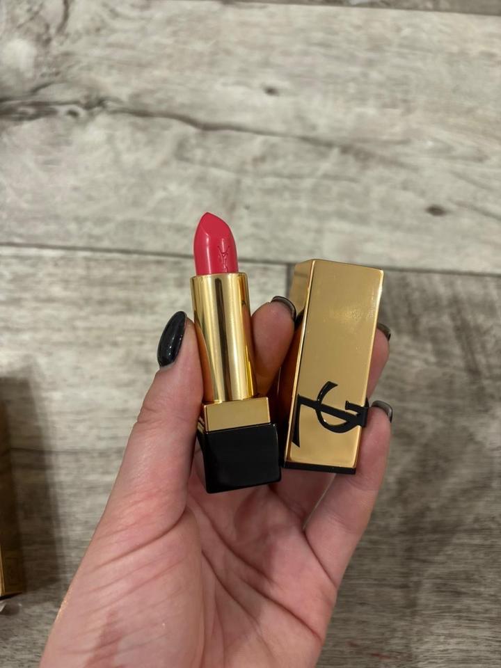 Yves Saint Laurent