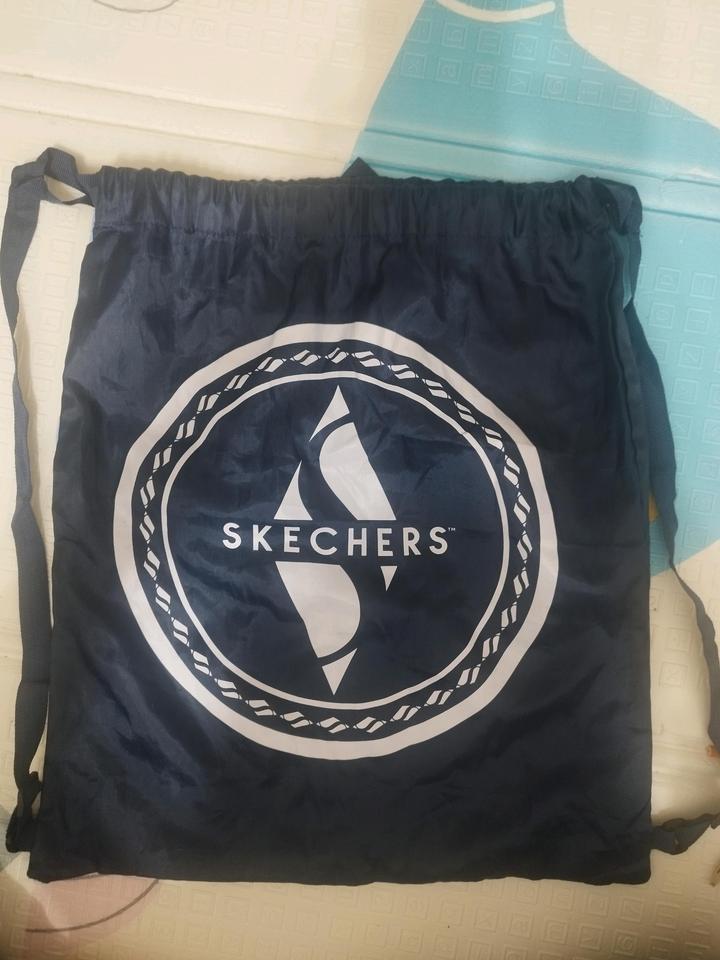Skechers