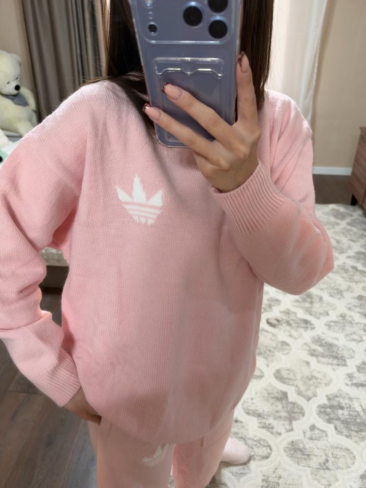 Спортивный костюм adidas