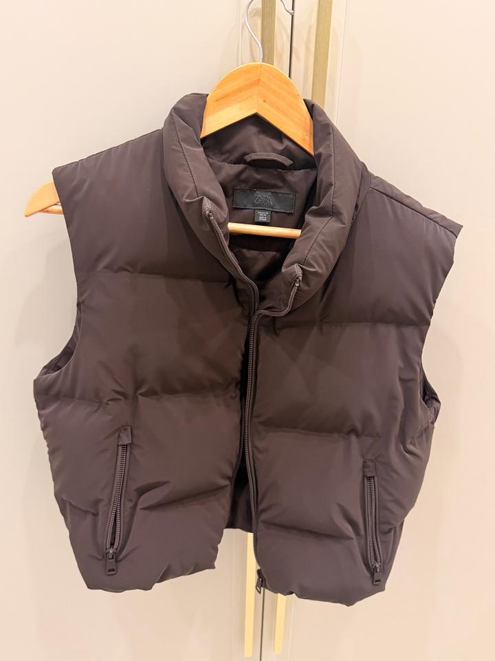 Жилет Zara