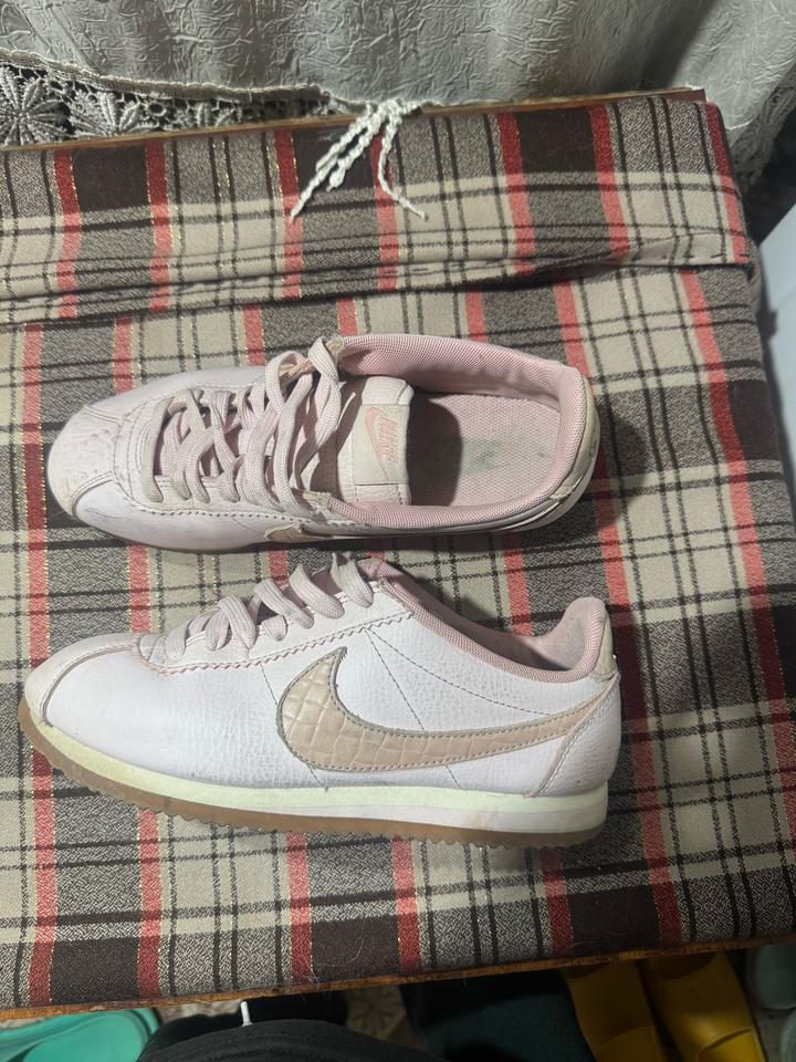 Nike Cortez кроссовки женские