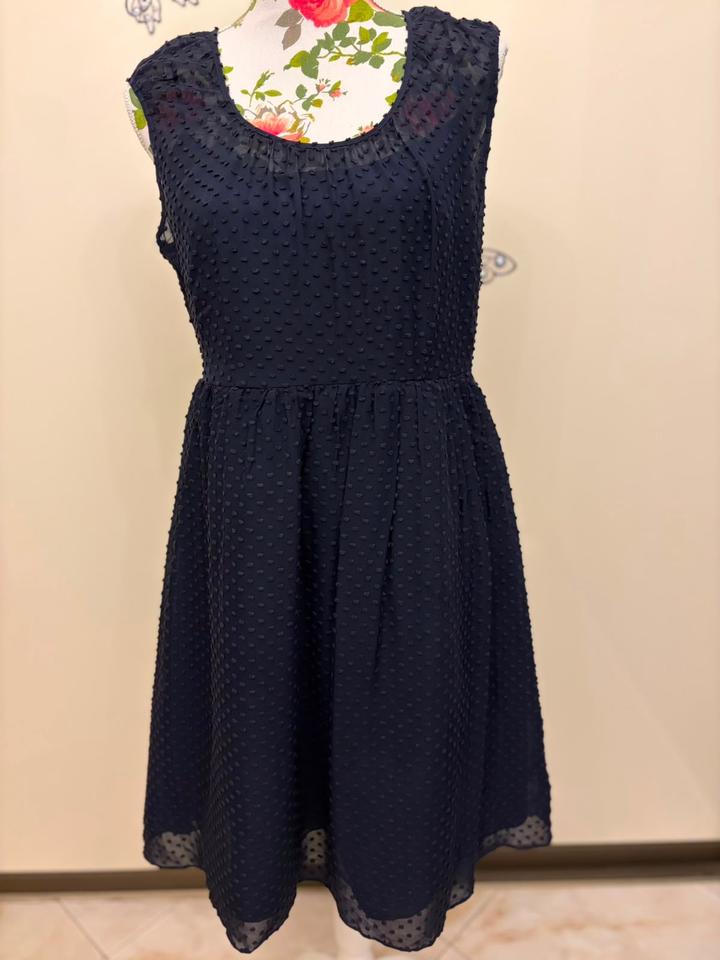J. Crew Элегантное темно-синее платье J.Crew в фактурный горошек (Dot-Chiffon)