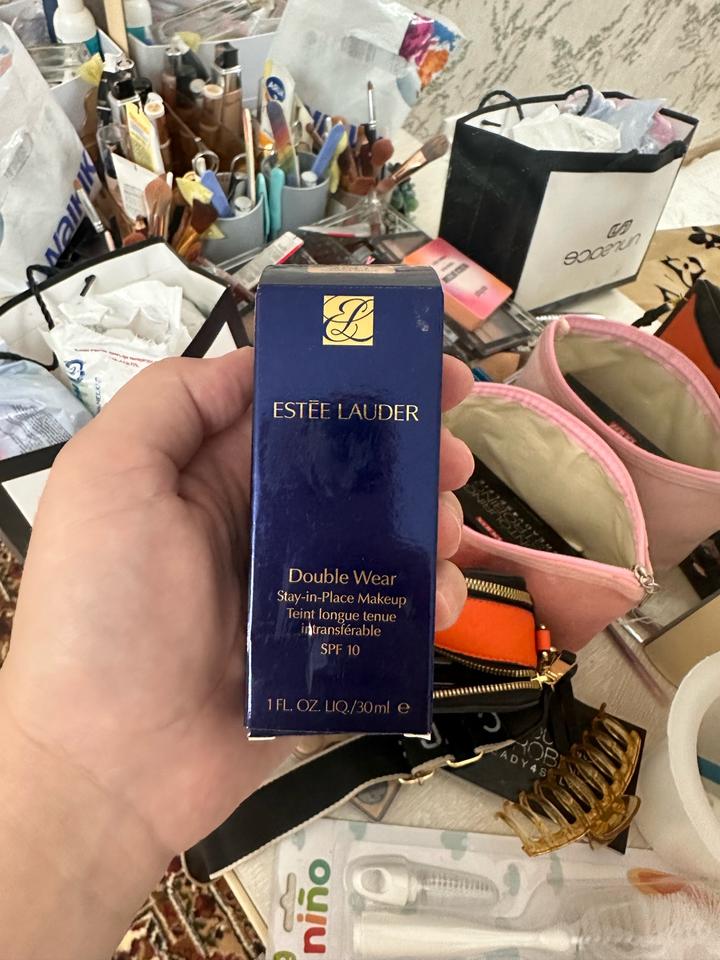 Estée Lauder
