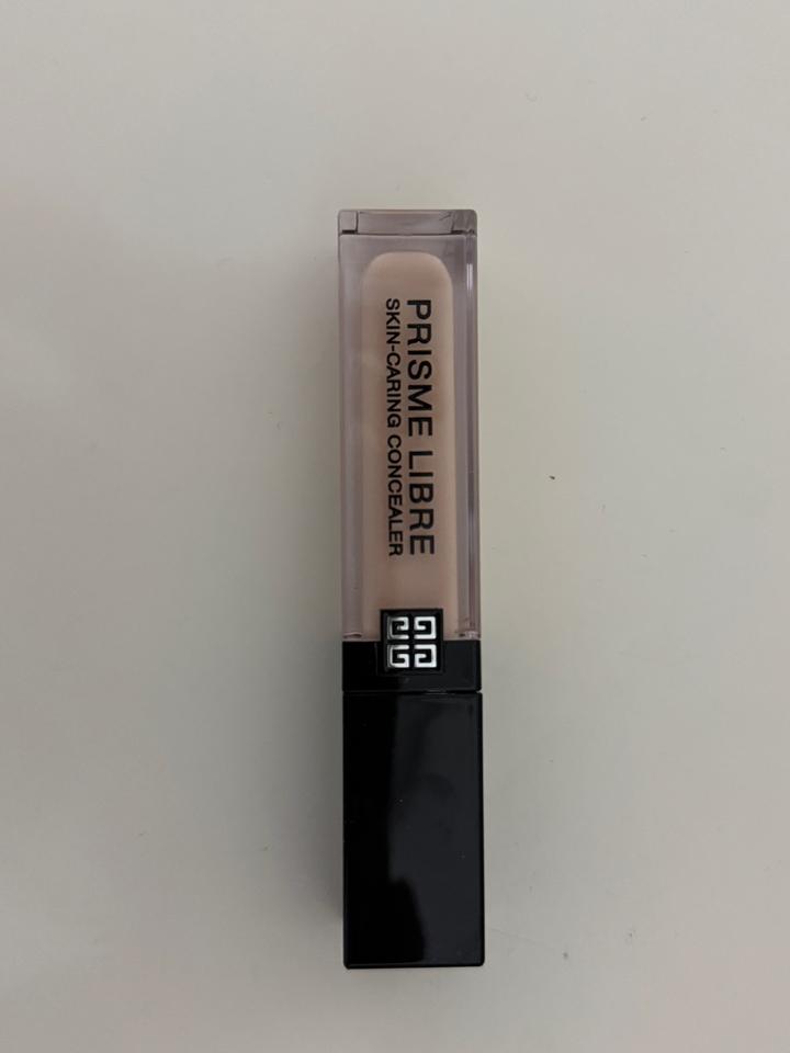 Консилер Givenchy Prisme Libre