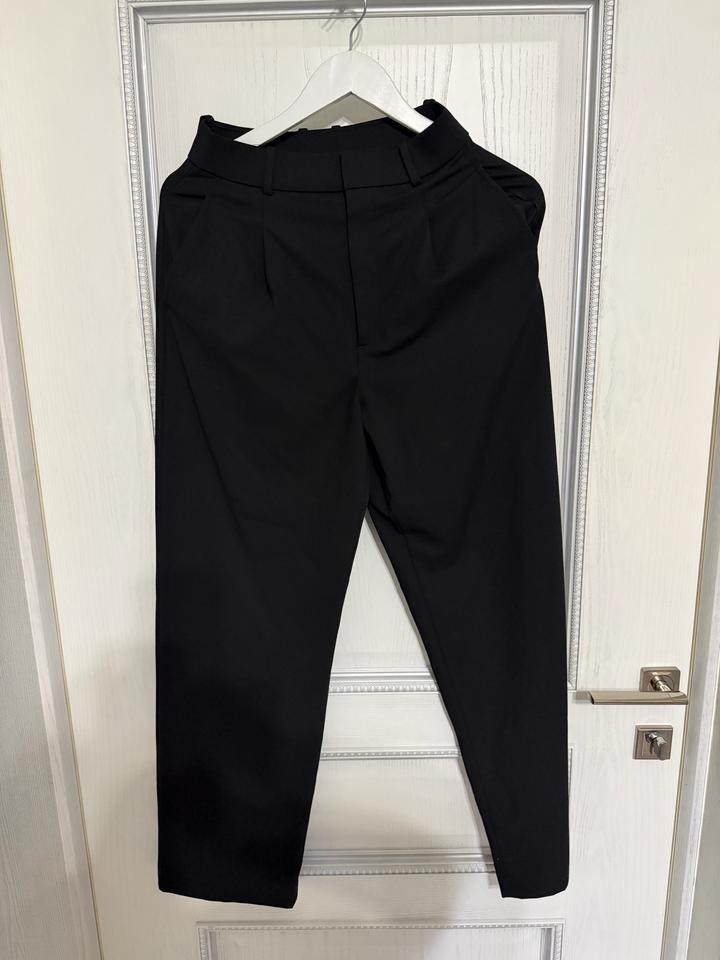 Брюки Uniqlo