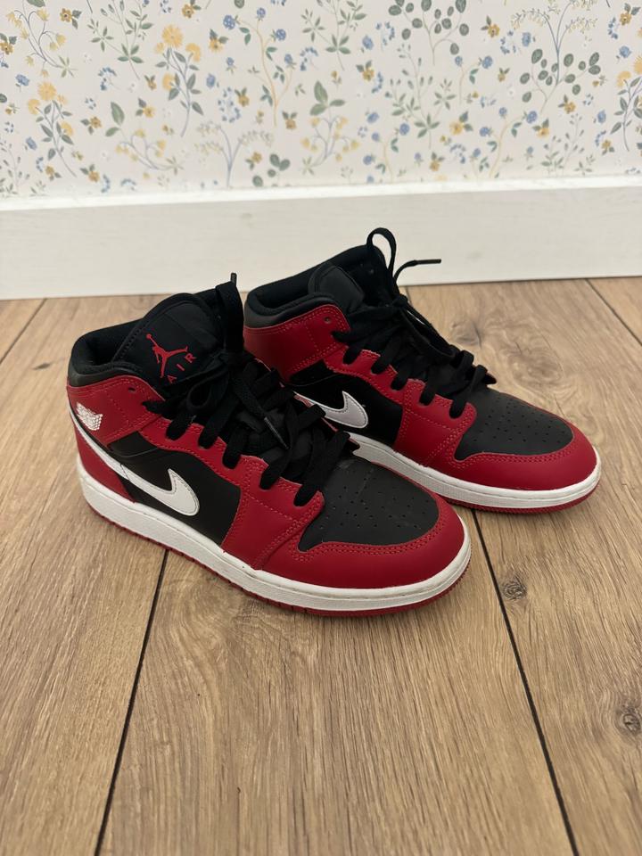 Nike