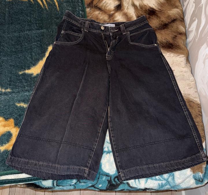 Джинсовые шорты бэги Bershka
