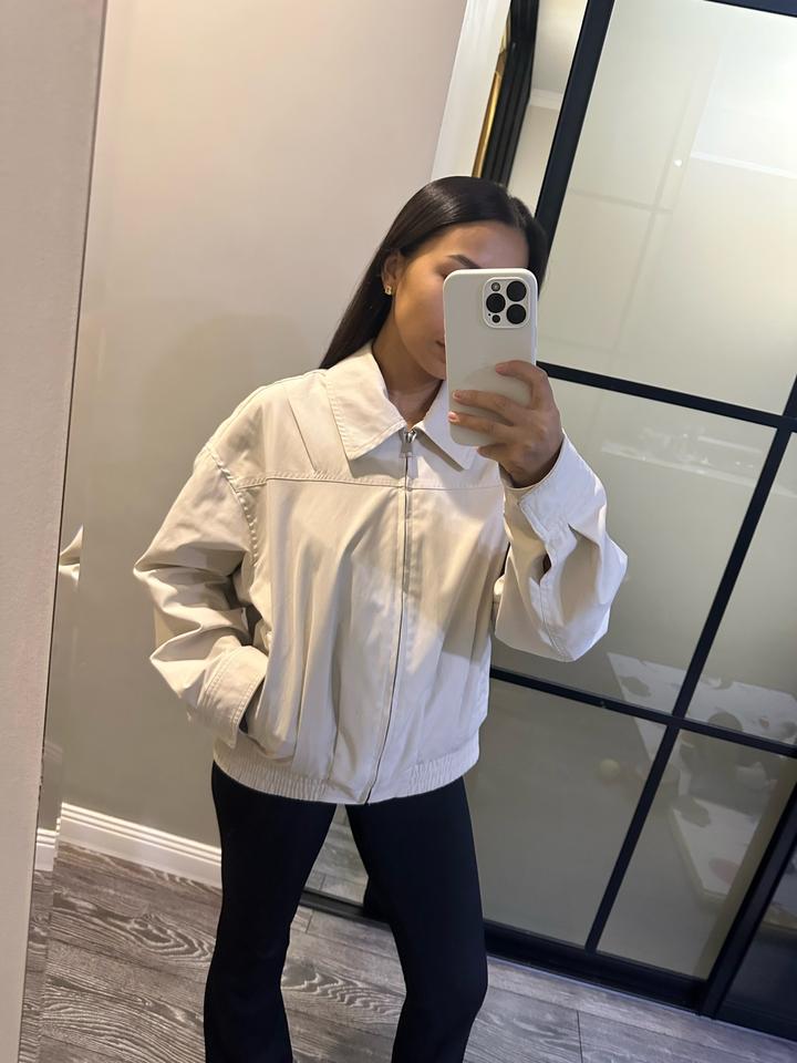 Бомбер ZARA