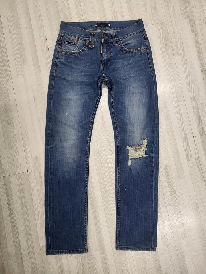 Dsquared2