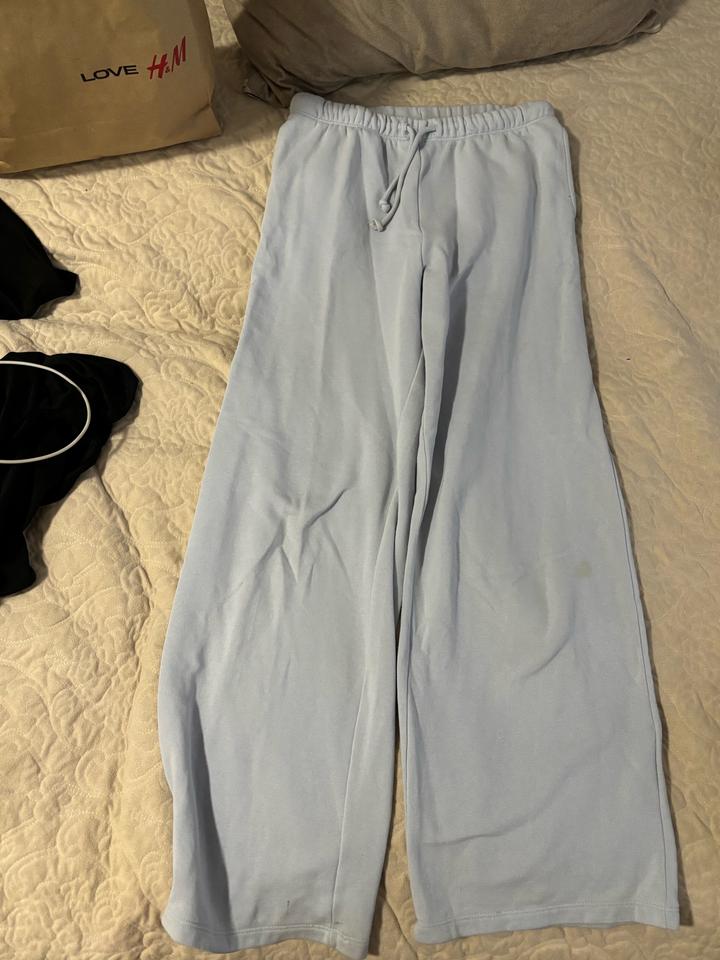 H&M