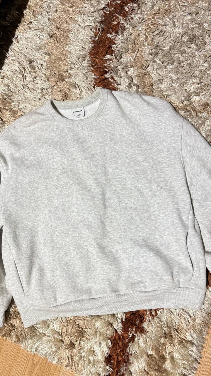 Свитшот Bershka