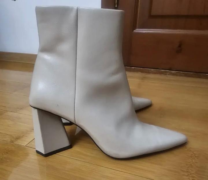 Женские ботильоны на каблуке zara