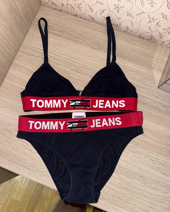 Tommy Jeans