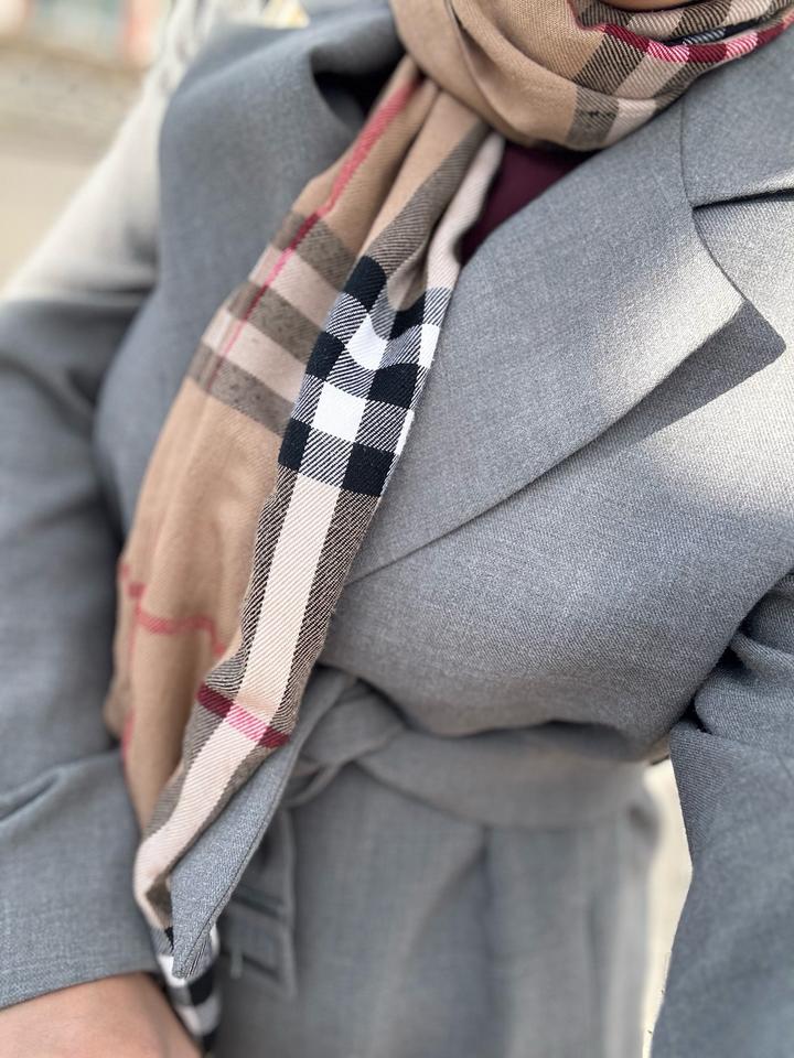 Палантин Burberry