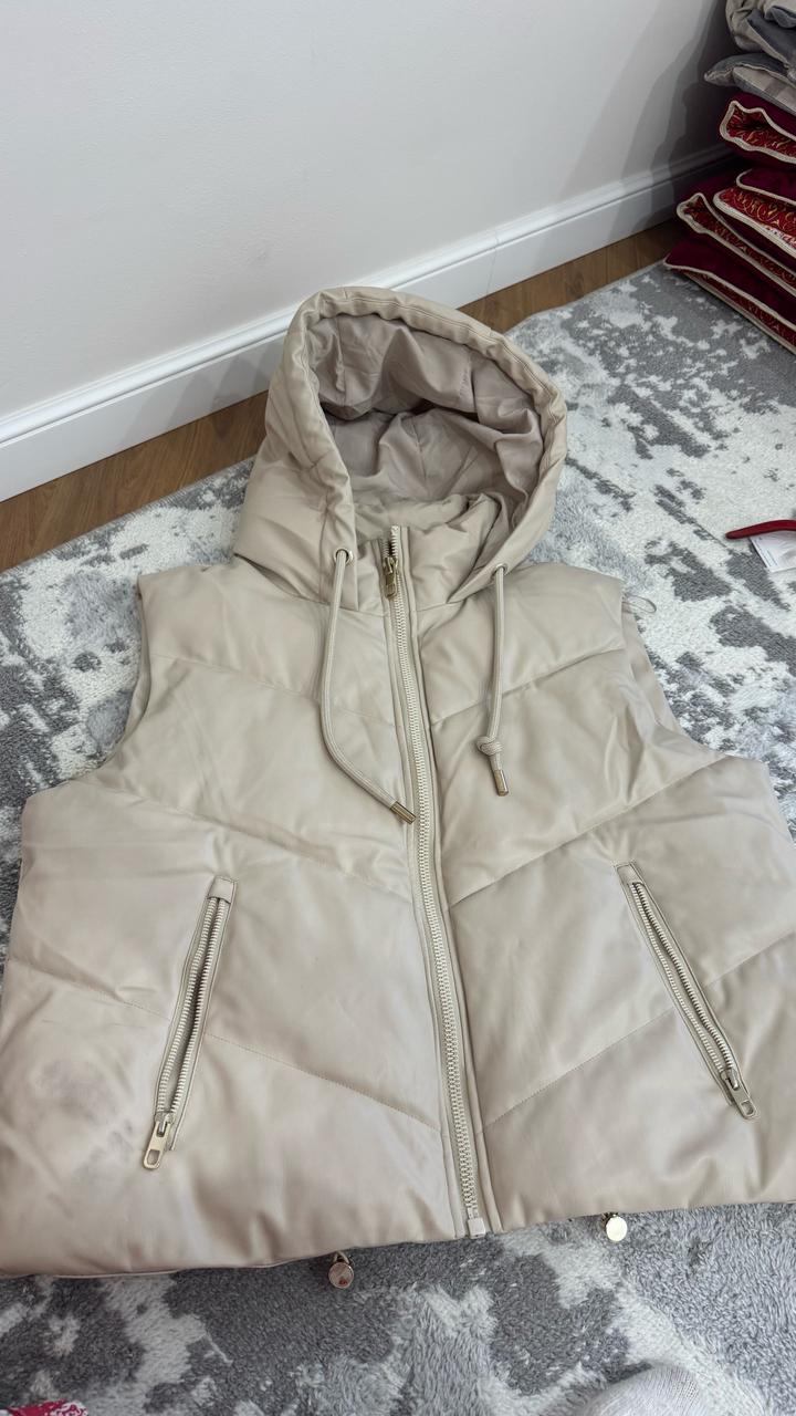 Жилет ZARA