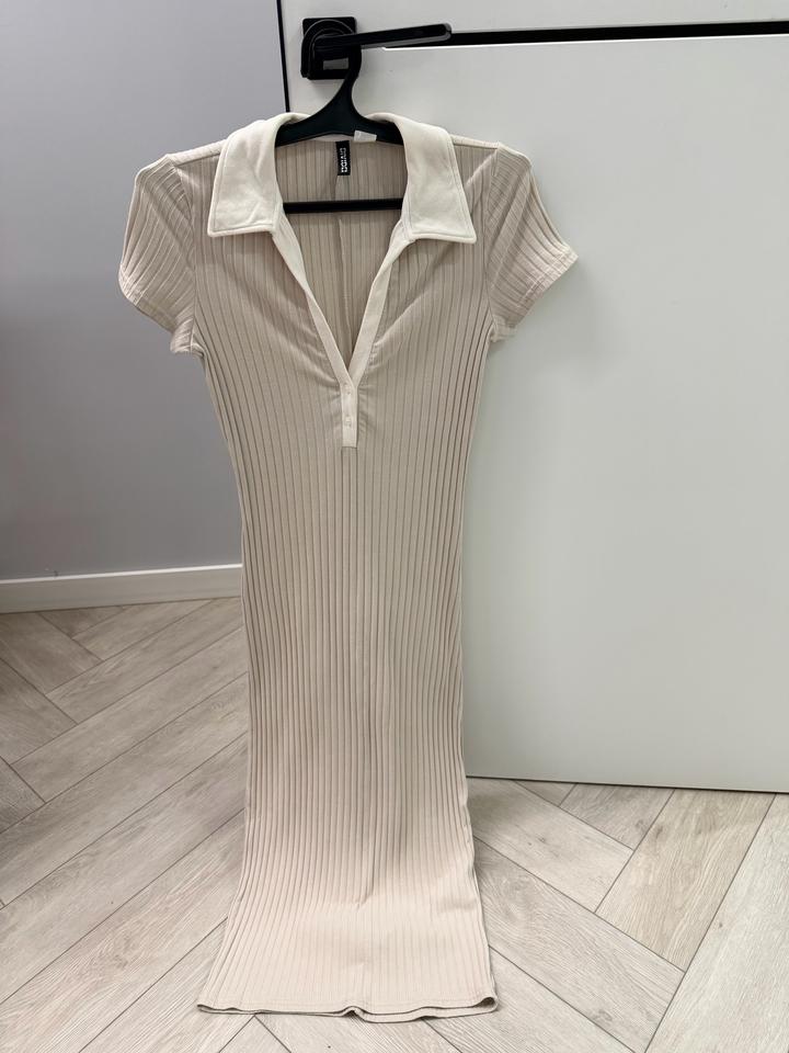 Платье H&M Divided