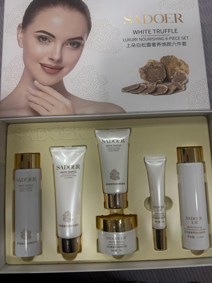 Zarina Набор косметики для лица White Truffle