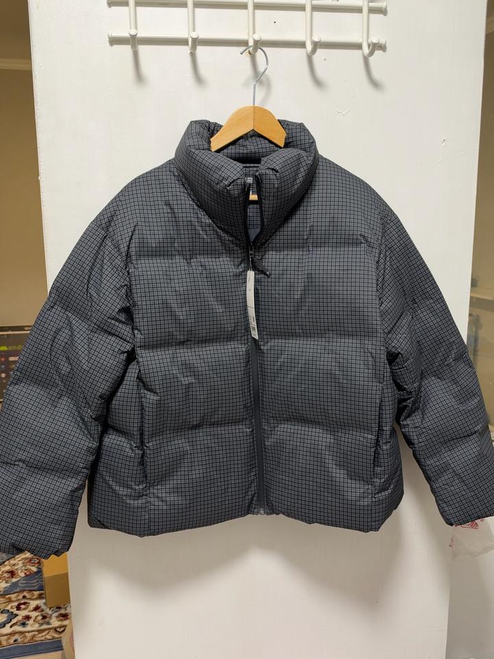 Женский пуховик UNIQLO в клетку