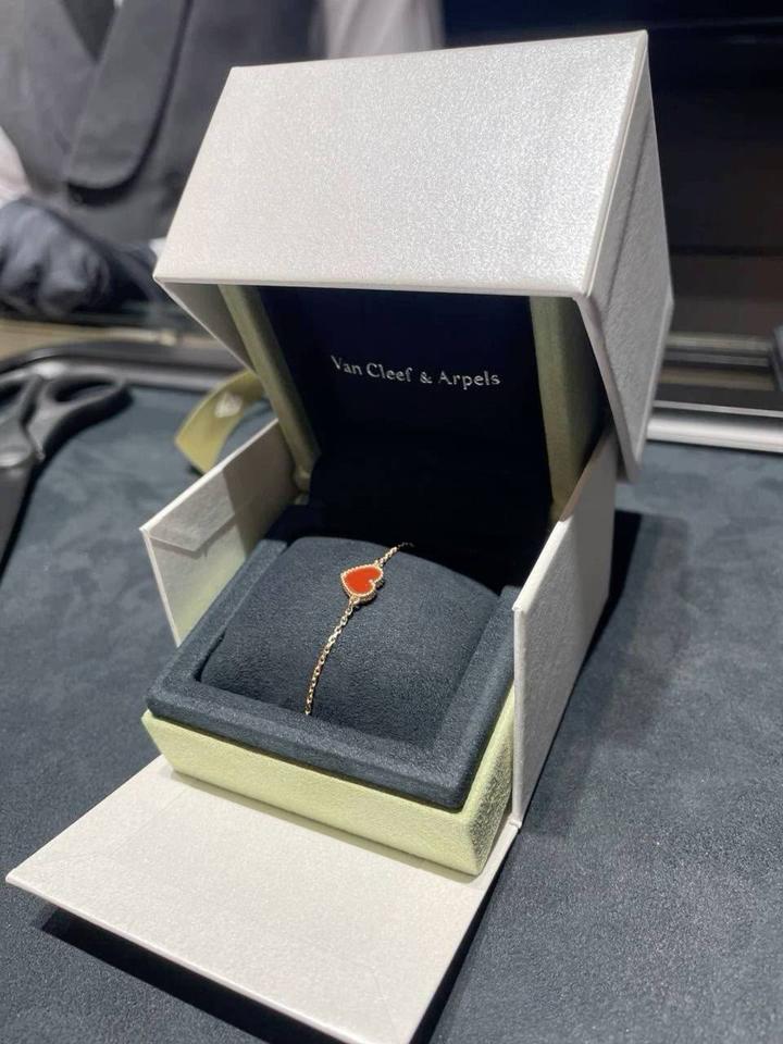 Браслет Van Cleef & Arpels Sweet Alhambra с сердцем