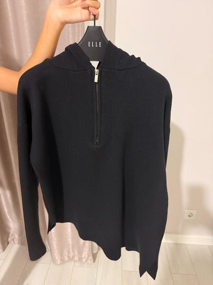 Продам кофту Massimo dutti