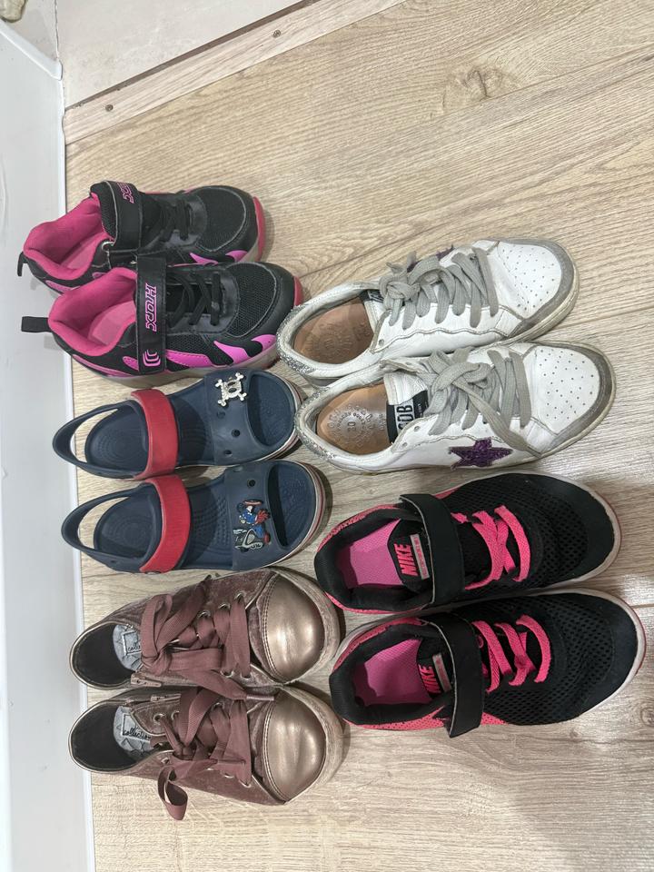Crocs